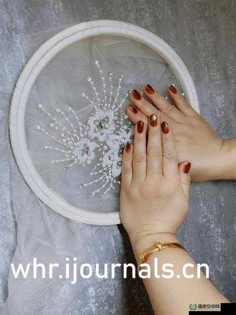 女孩这样练双指探洞，指法惊人