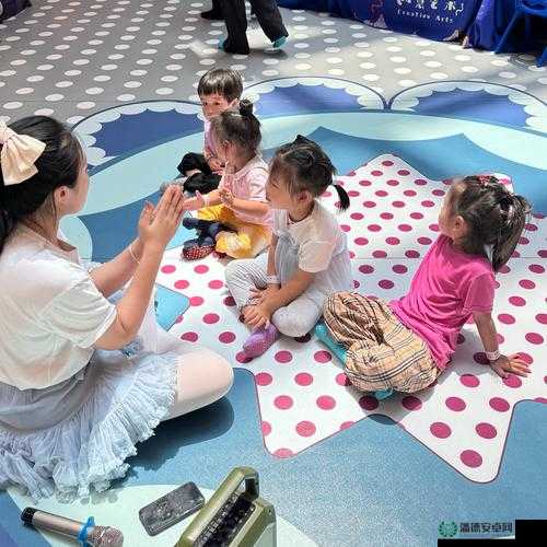 小孩半夜喂女孩吃困吧：一场充满童趣与温暖的独特经历