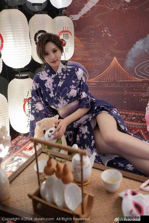 周妍希裸照引发的震撼视觉冲击：绝美身姿尽显