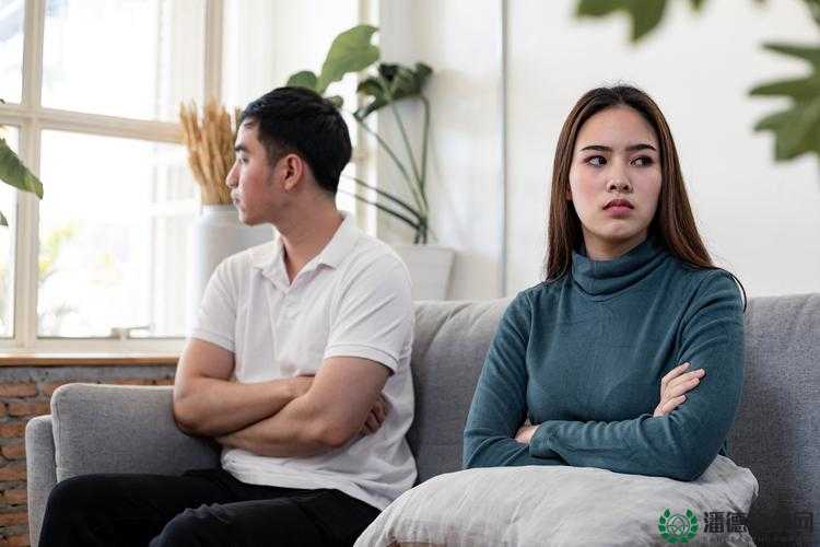 三浦恵理子与外㽒的深度对话：揭秘两人关系的背后故事与情感纠葛