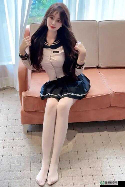白丝校花扒腿自我安慰，你有没有过类似的经历？